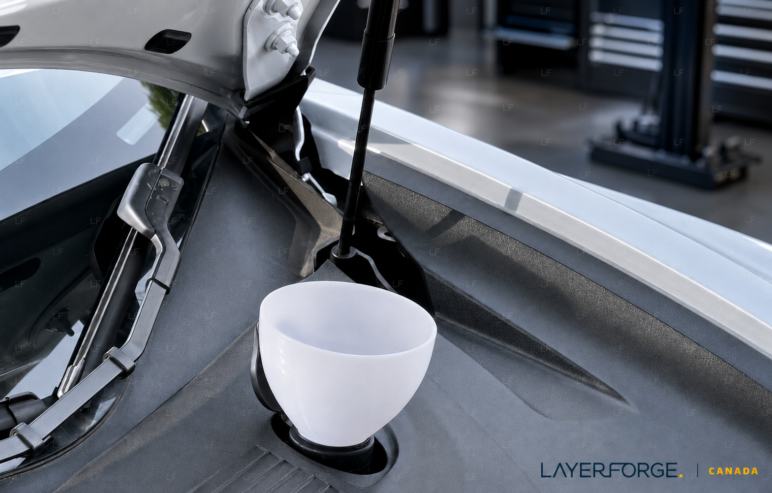 Tesla Model 3 & Model Y Washer-Fluid Vented Funnel 2